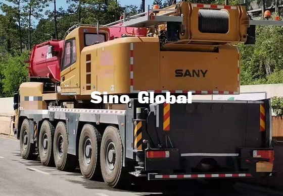 SAC2000C8 использовало кран тележки с прямой высотой руки 103.5m поднимаясь